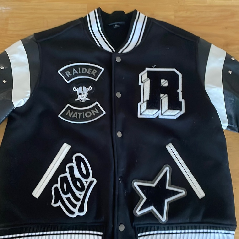 RAIDERS LETTERMAN JACKET 2XL NEW NEVER USED